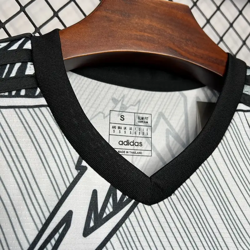 Japan Dragon Ball Special Soccer Jersey