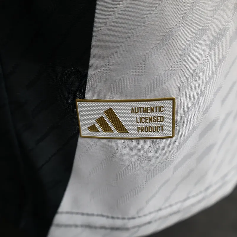 Player version Japan White and Black Special Soccer Jersey