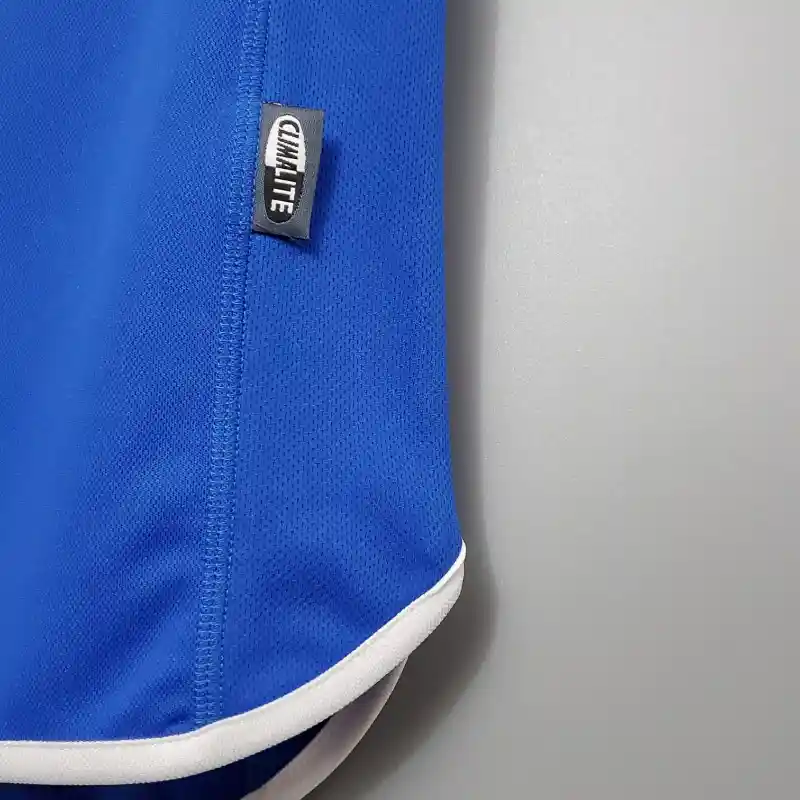 Retro 2000 Japan Soccer Jersey Home