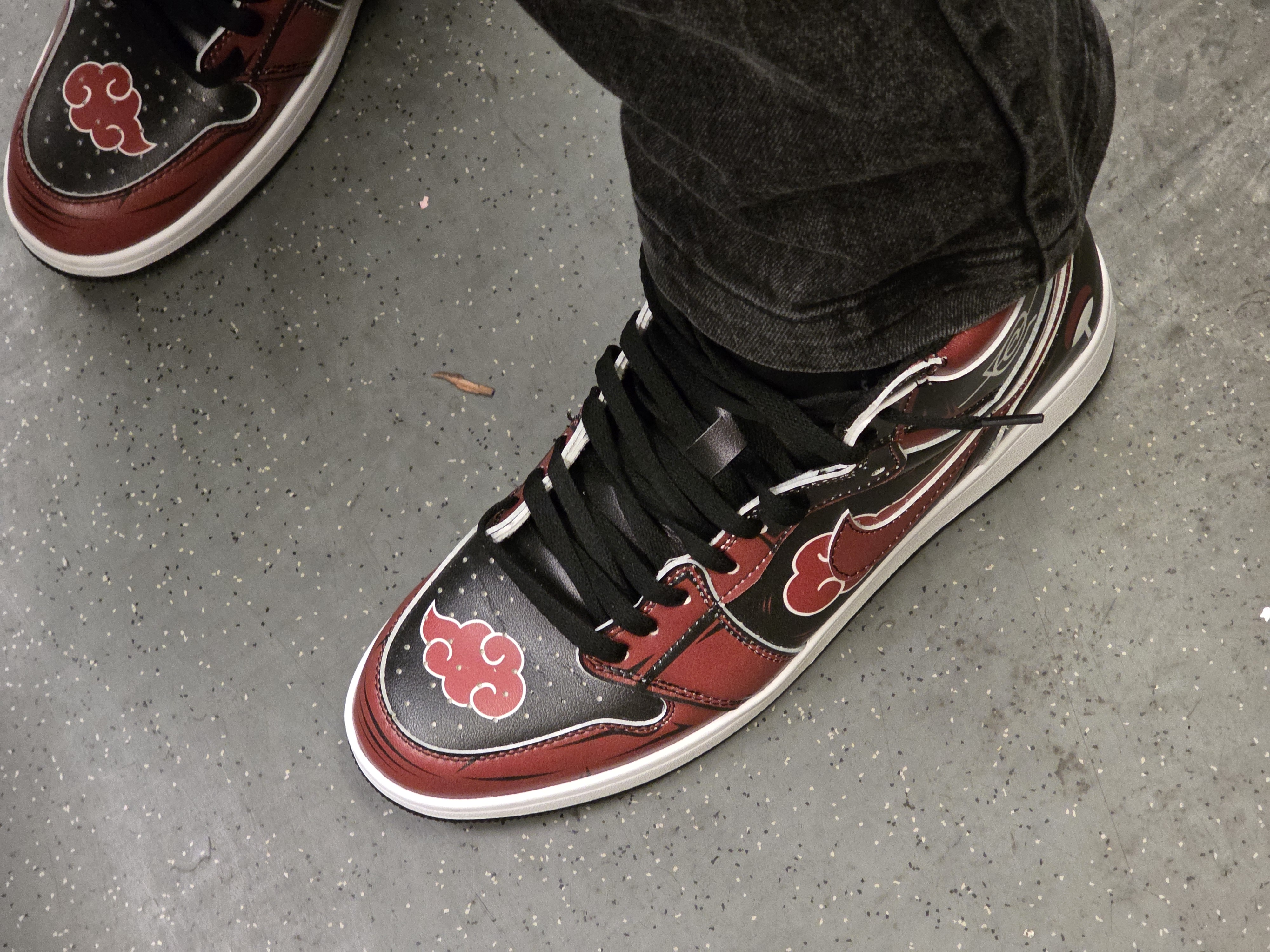 Akatsuki Itachi Uchiha V.7 High-top Custom Sneakers