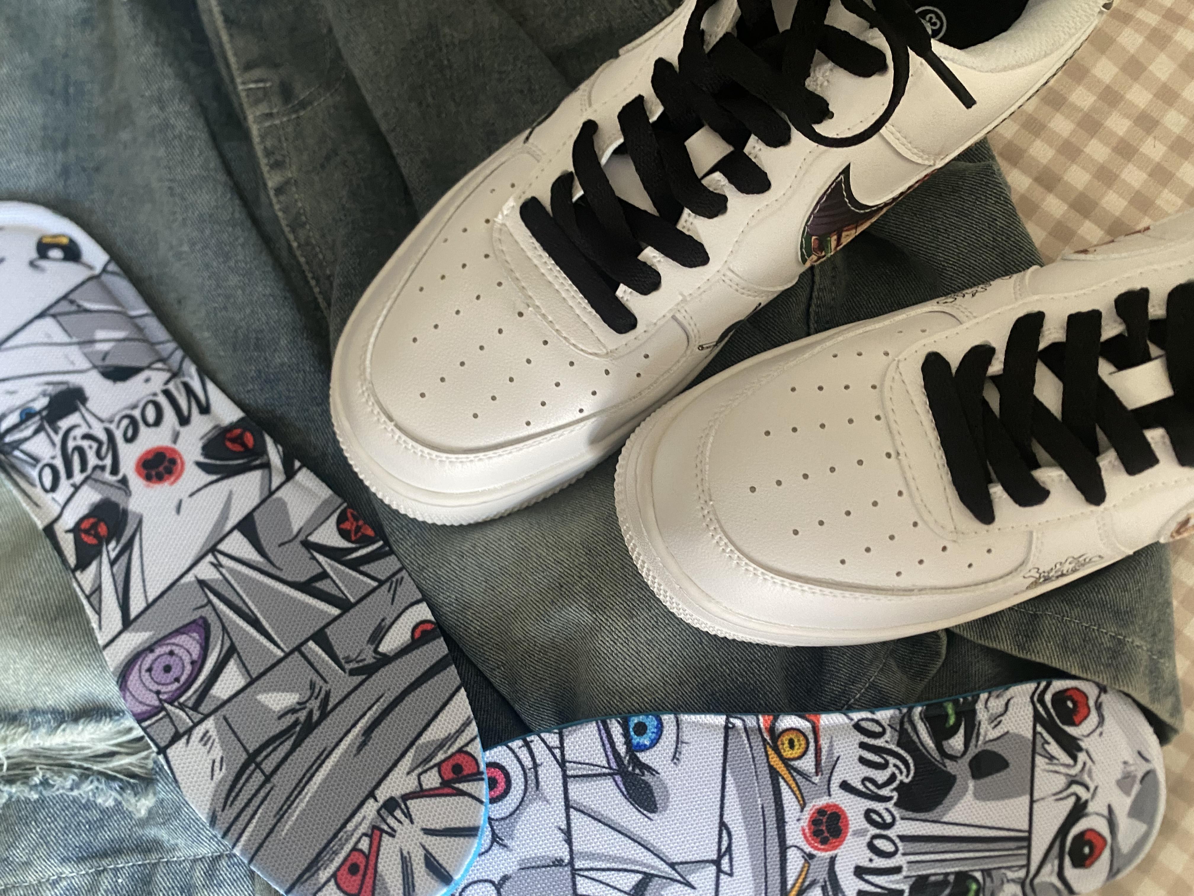 Customize Luffy & Zoro Shoes