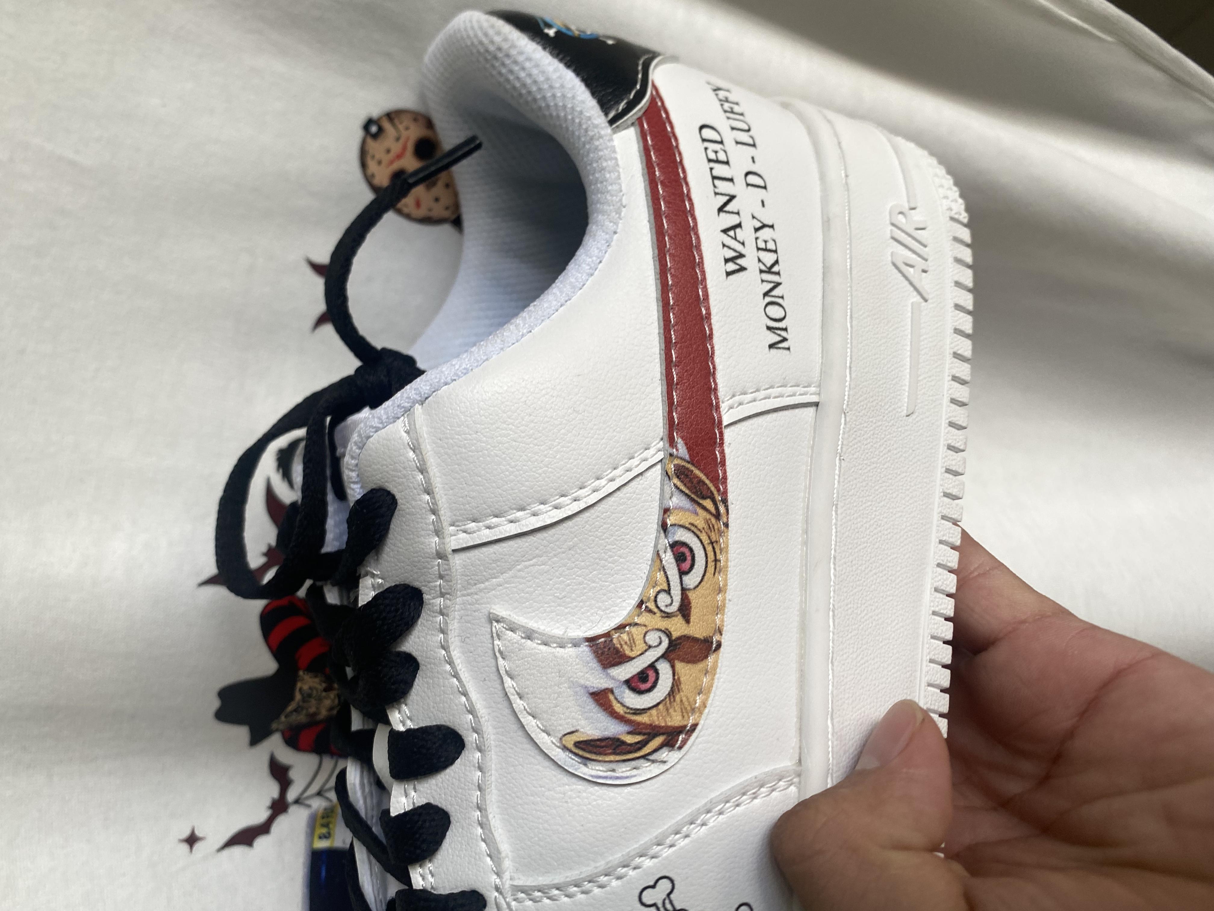 Customize Luffy & Zoro Shoes