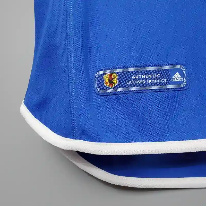 Retro-Japan-2000-home-3.webp Retro 2000 Japan Soccer Jersey Home