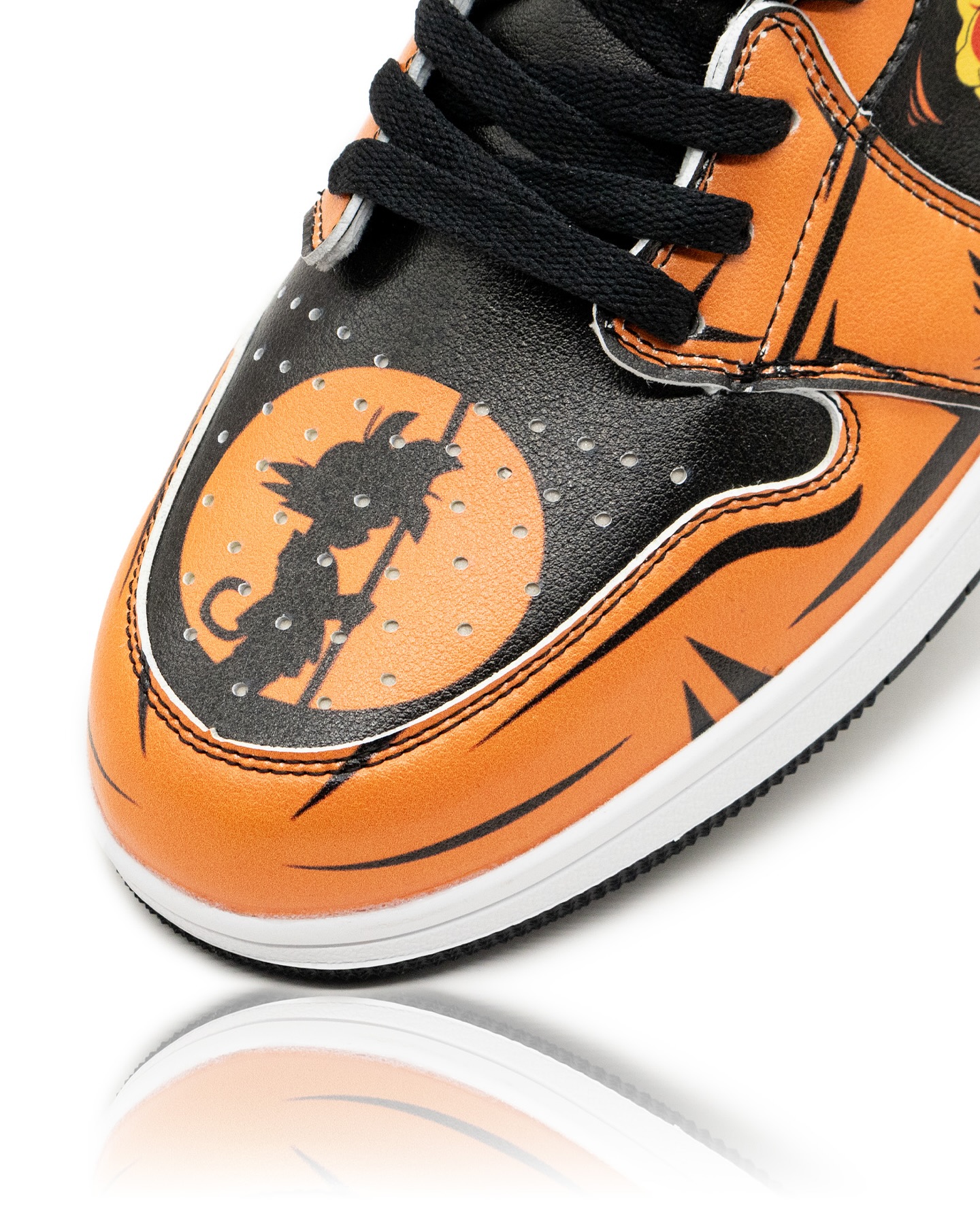 488172364_18022185758665819_1965237181268707393_n-1.jpg Son Goku V.2 High-top Custom Sneakers