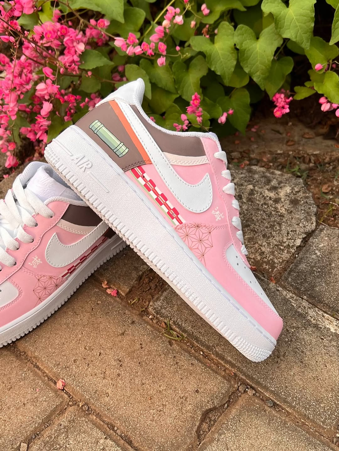 yV7sR9HU-9.png Custom Nezuko Kamado V.1 Sneakers